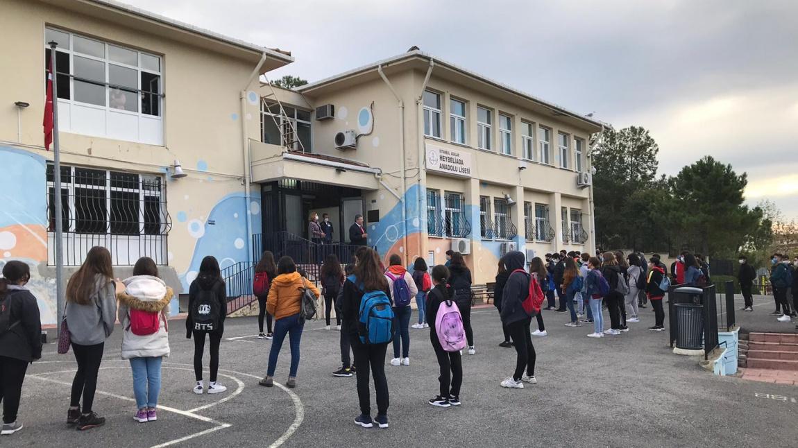 Heybeliada Anadolu Lisesi Fotoğrafı